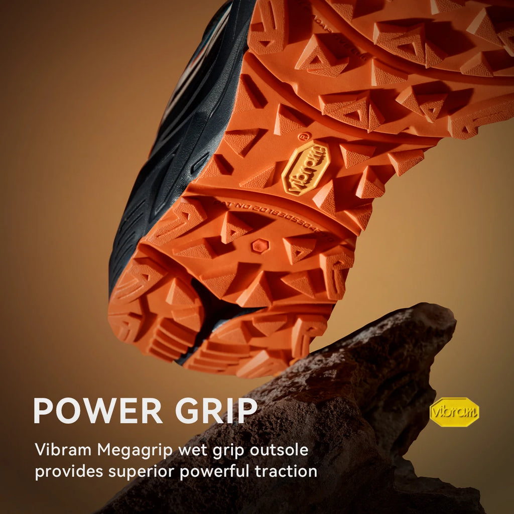 Men's Polyester Hiking Shoes with Vibram Outsole