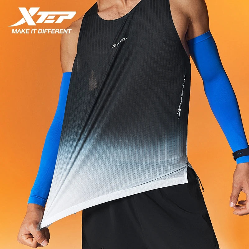 Xtep 2000km PRO Men's Running Vest — 2026